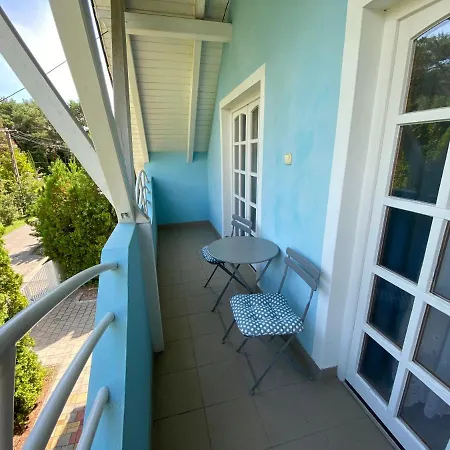 Emma Апартаменты Балатонфеньвеш