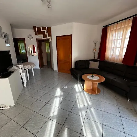 Emma Apartment Balatonfenyves